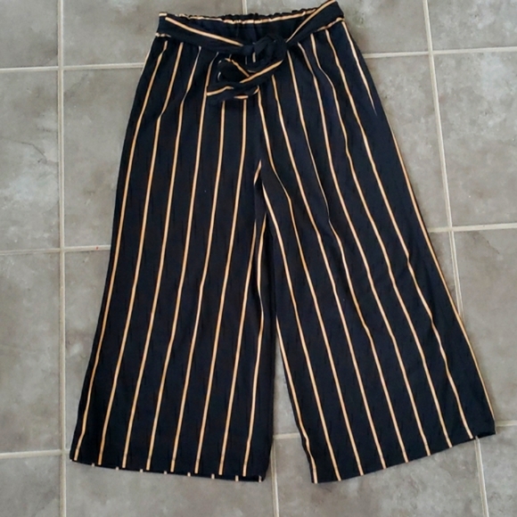Ardene striped black pants with belt - Picture 1 of 4